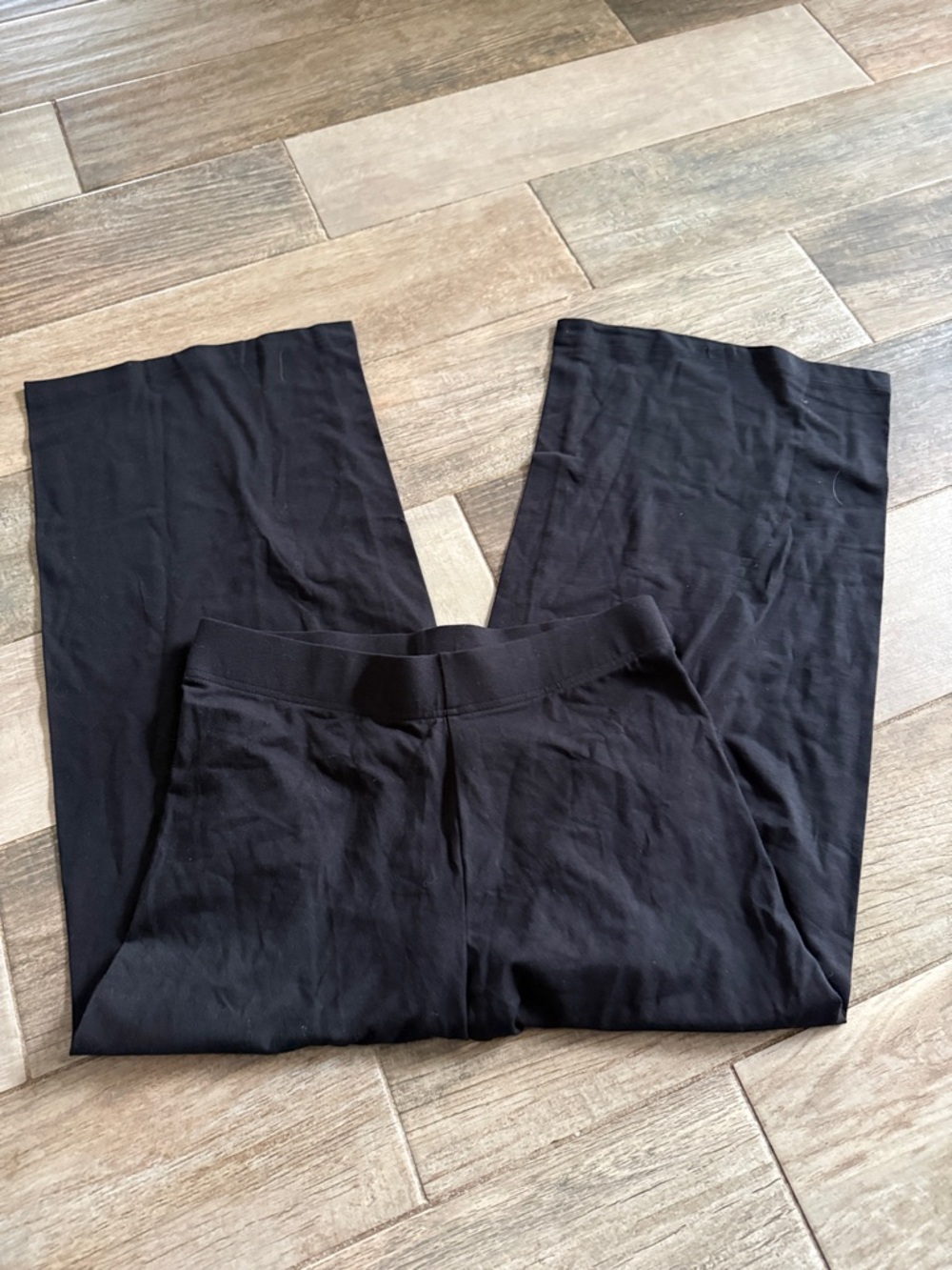 Old Navy Black Pull-On Wide Leg cropped Pants
